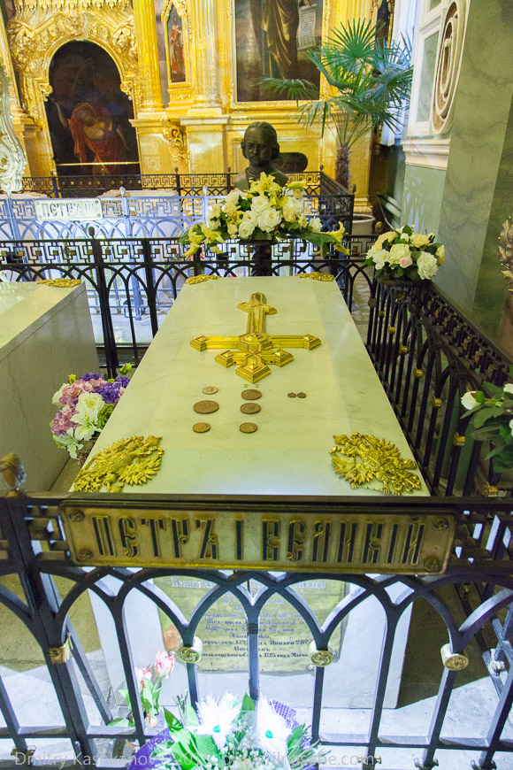 Кто похоронен в петропавловской. Могила Петра 1. Могила Петра 1 в Петропавловской крепости.